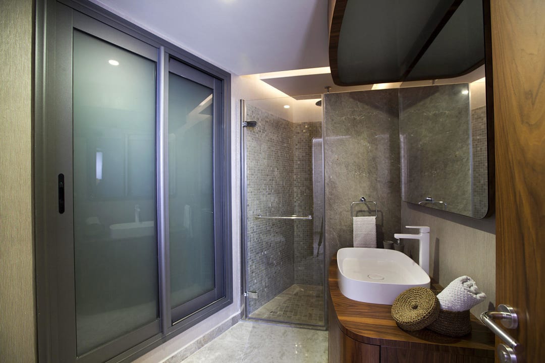A communal bathroom RetrON Residence