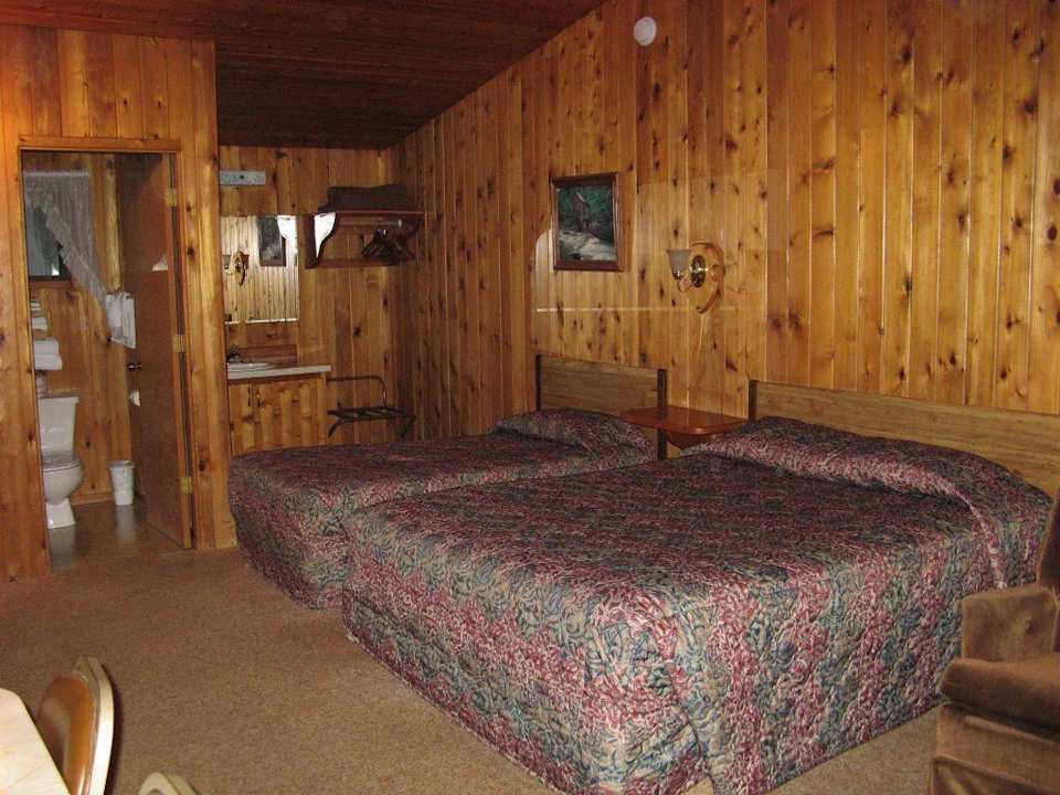 Ireland's Rustic Lodges in Gold Beach, Oregon Hotel Ireland's Rustic Lodges