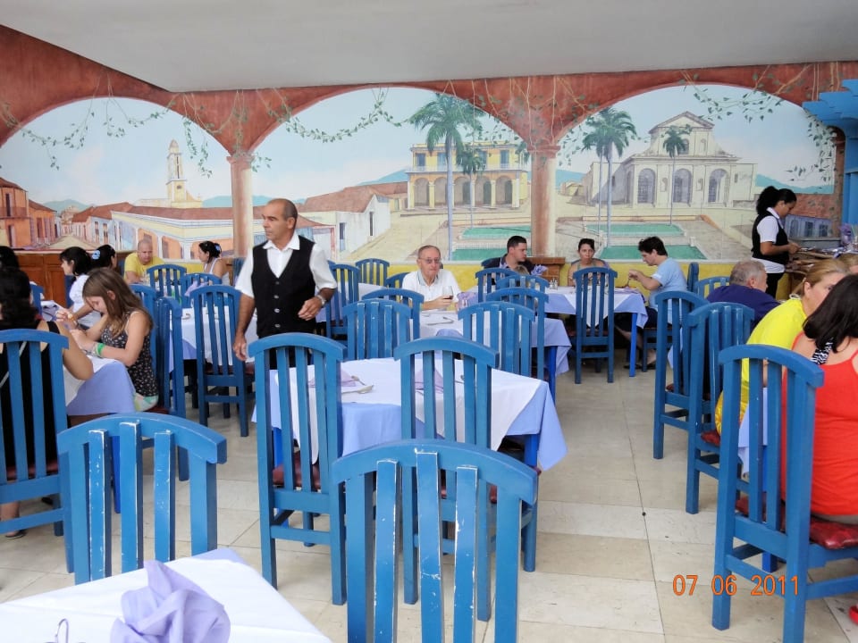 Wand im Restaurant mit Motiven aus Trinidad Hotel Tuxpan Varadero