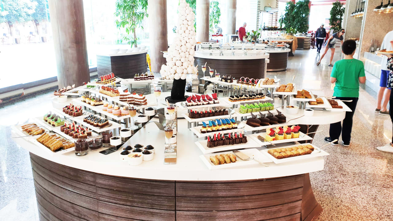 Gastro Gloria Serenity Resort