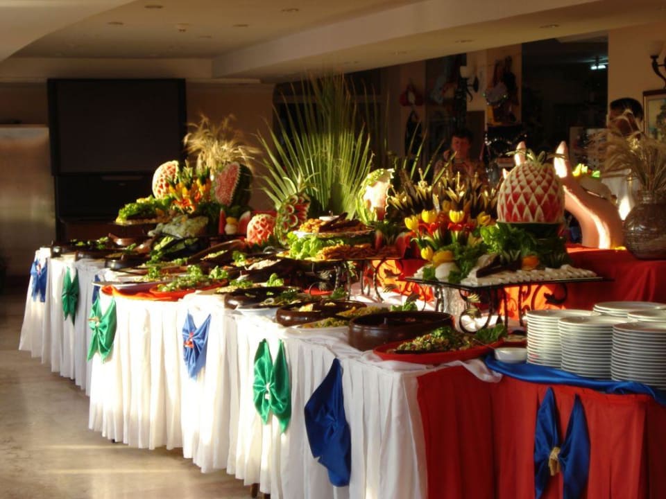 Galabuffet Royal Atlantis Beach Hotel