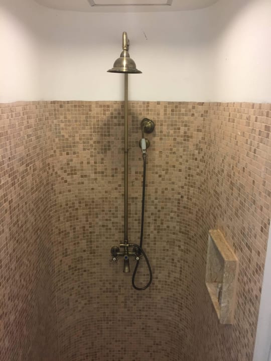 Jacuzzi Suite Ocean Breeze Resort