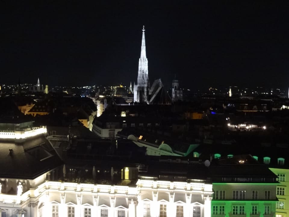 Ausblick von der Terrasse 13.Stock Hotel Am Parkring