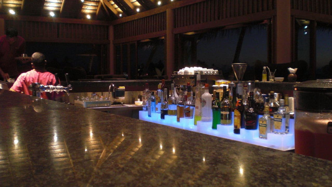 Bar Veligandu Maldives Resort Island