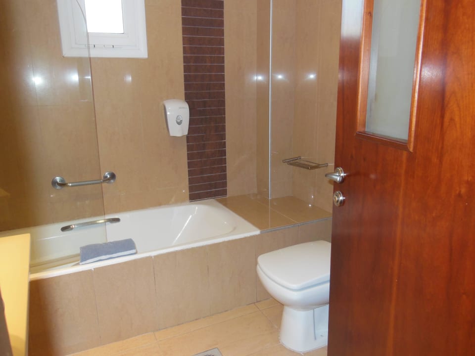 Badewanne Atlantica Marmari Palace