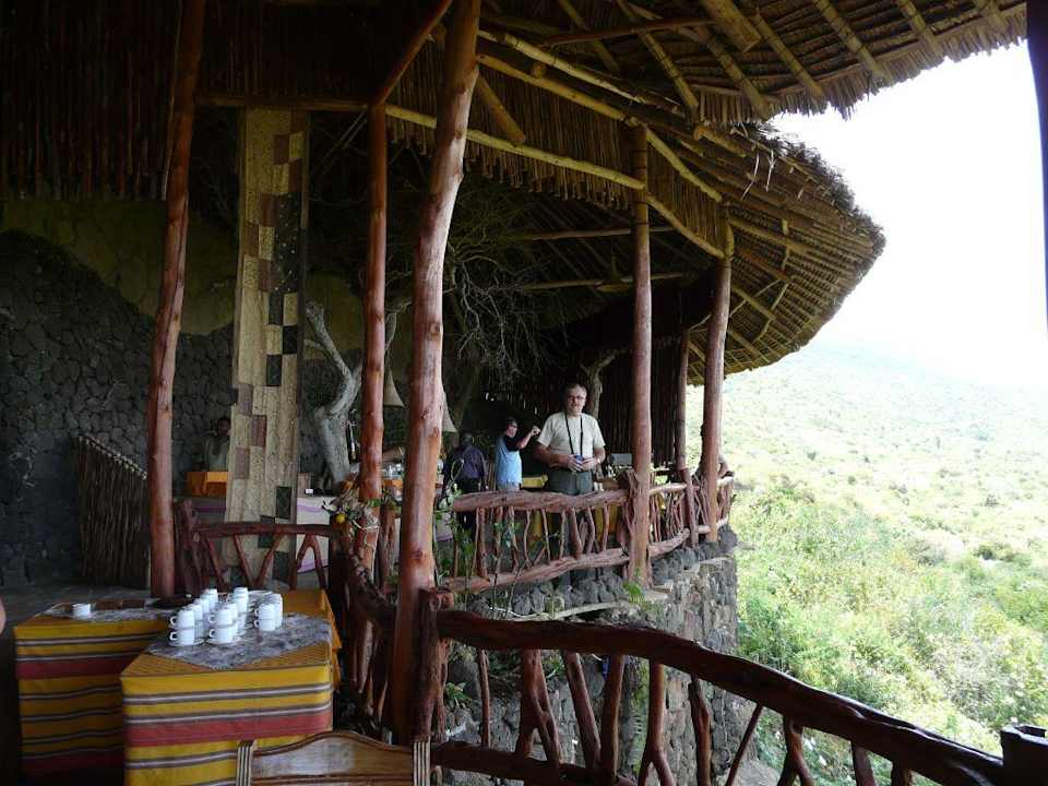 Widok z restauracji na tsavo west Rhino Valley Lodge
