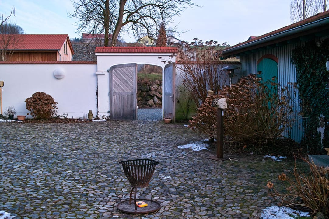 Eingangsbereich in Winter Hofgut Hafnerleiten