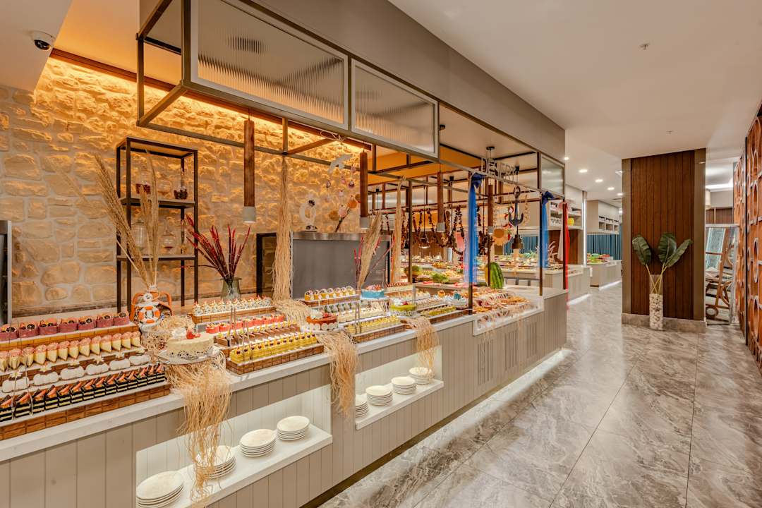 Gastro Justiniano Deluxe Resort