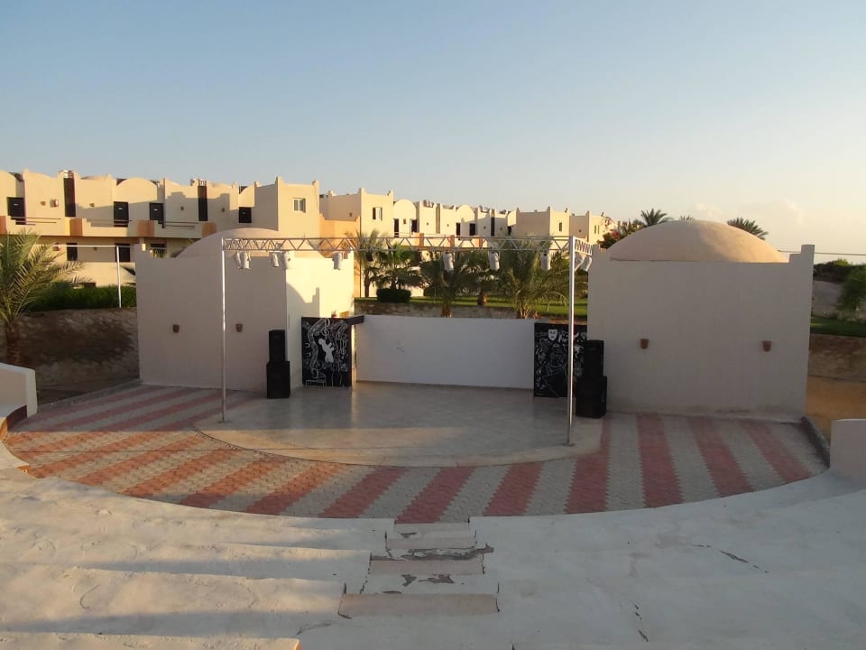 Amfiteatr Three Corners Sea Beach Resort