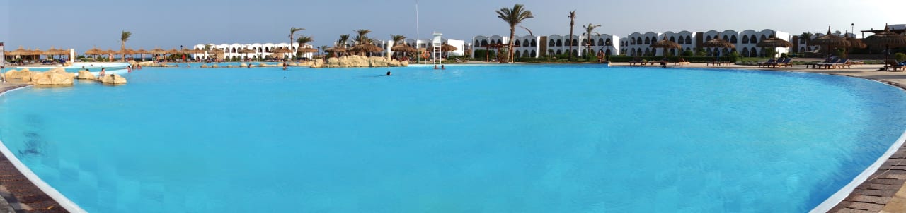 Pool Hotel Gorgonia Beach Resort