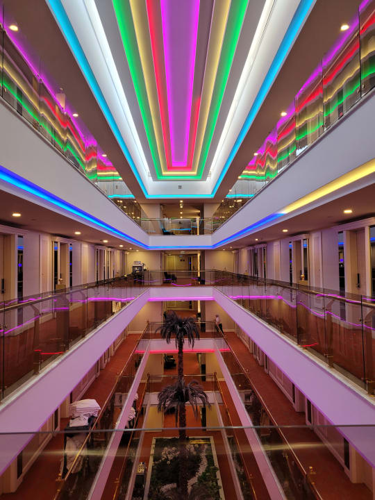 Sonstiges Azura Deluxe Resort & Spa Hotel