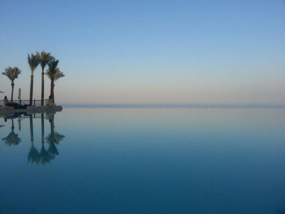 Sonnenuntergang am Pool Makadi Spa - Adults only