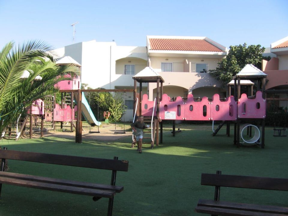 Kinderspielplatz Kipriotis Village Resort