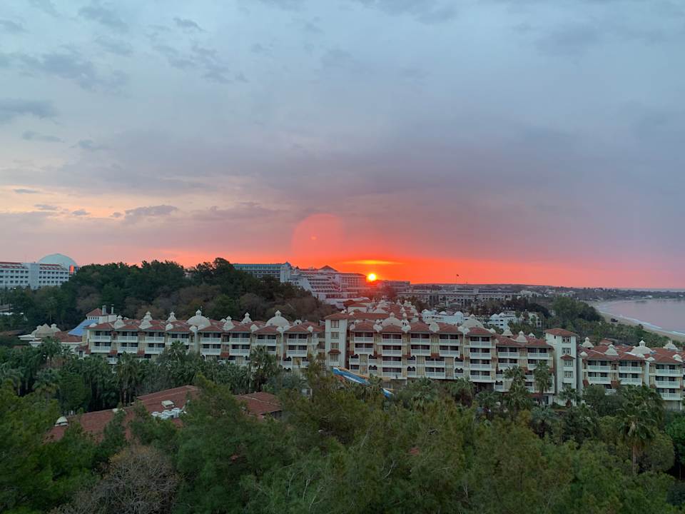 Zimmer Melas Resort Hotel