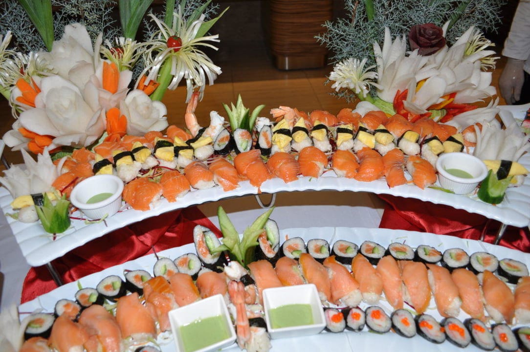 Sushi am Fischabend Port Side Resort Hotel