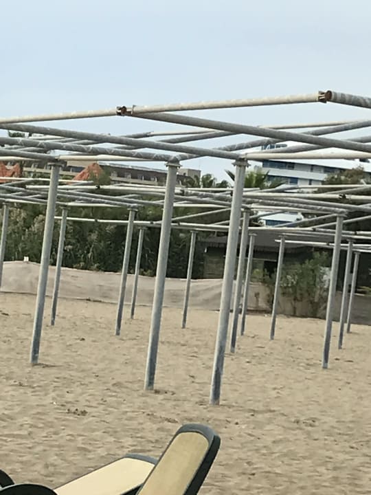 Strand Royal Wings Hotel