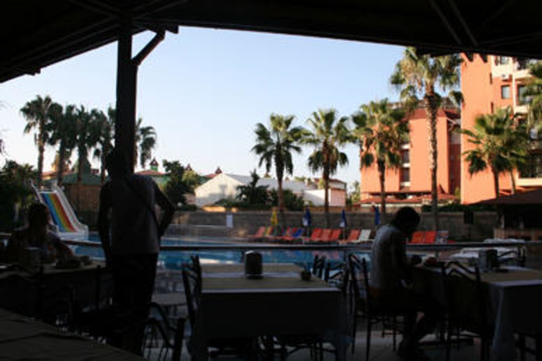 Im Restaurant Hotel Club Tess