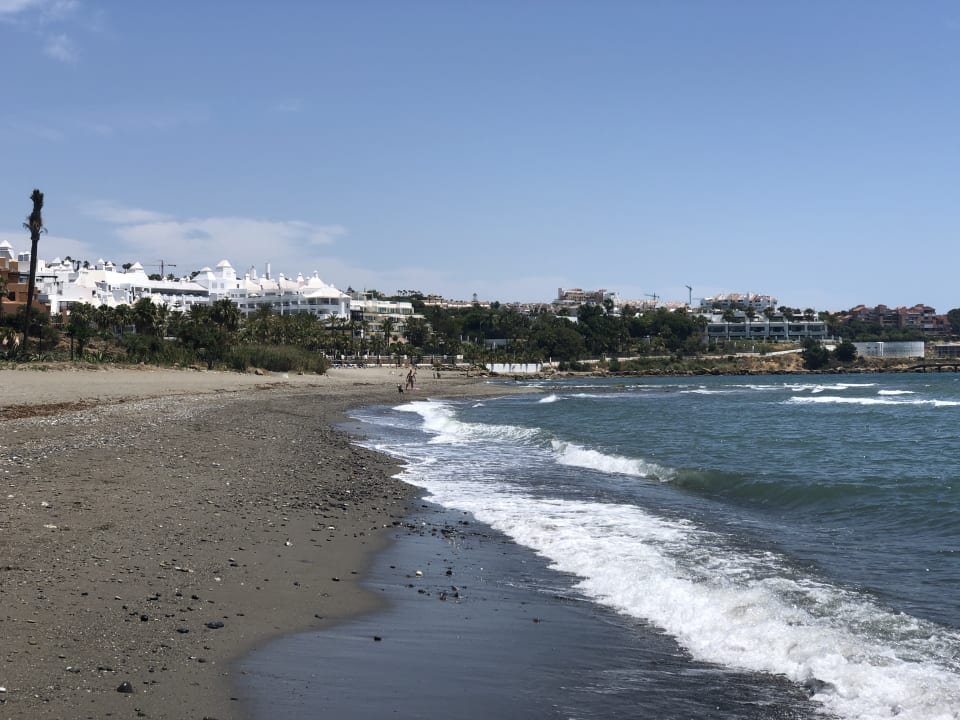Strand H10 Estepona Palace