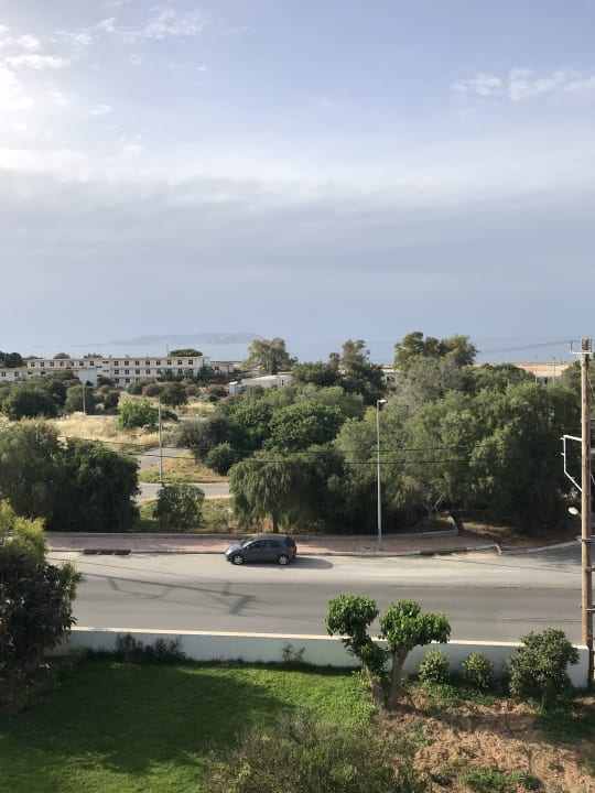 Außenansicht Vasia Royal Hotel