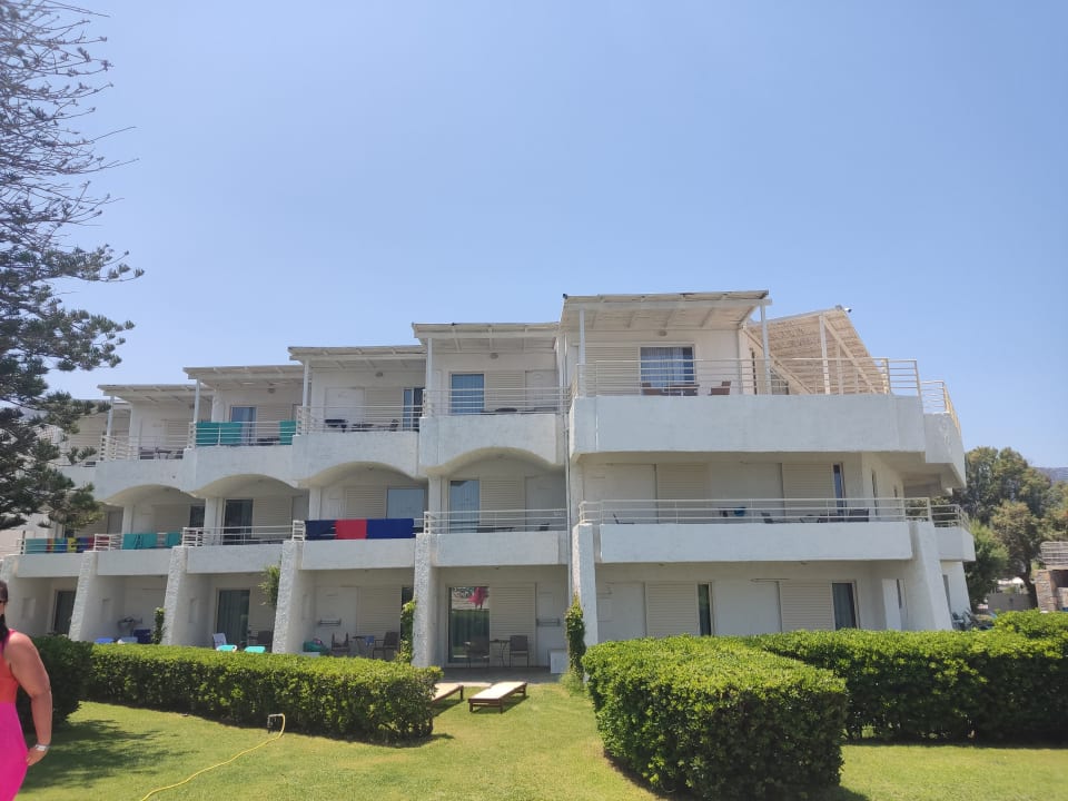 Außenansicht Apollonia Beach Resort & Spa