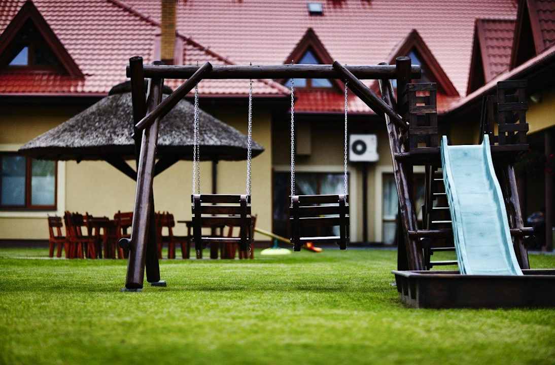 Plac zabaw dla dzieci Hotel Leśny Dwór