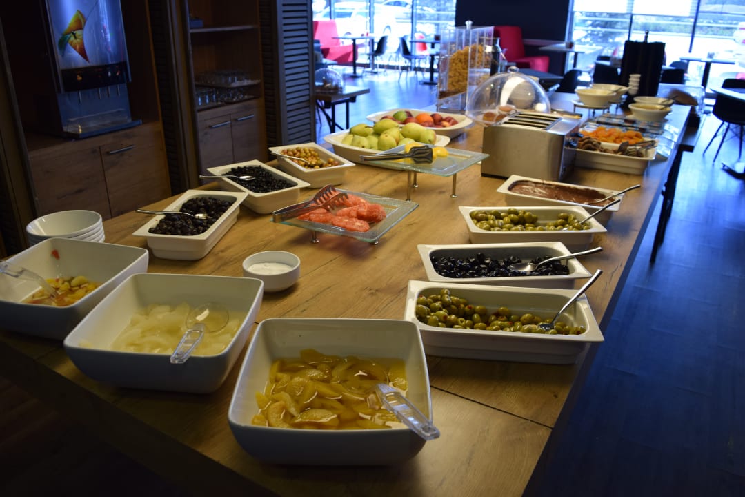 Frühstück in Buffet-Form (Teilansicht) ibis Hotel Ankara Airport