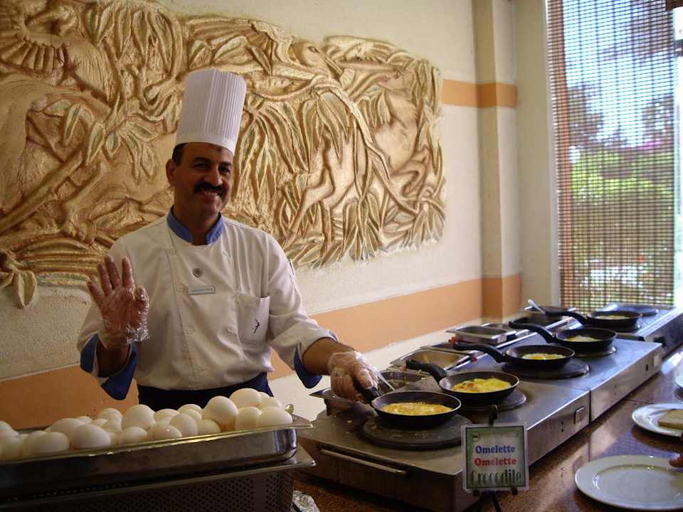 Morgendliche Eierzubereitung Pickalbatros Aqua Park Resort - Hurghada