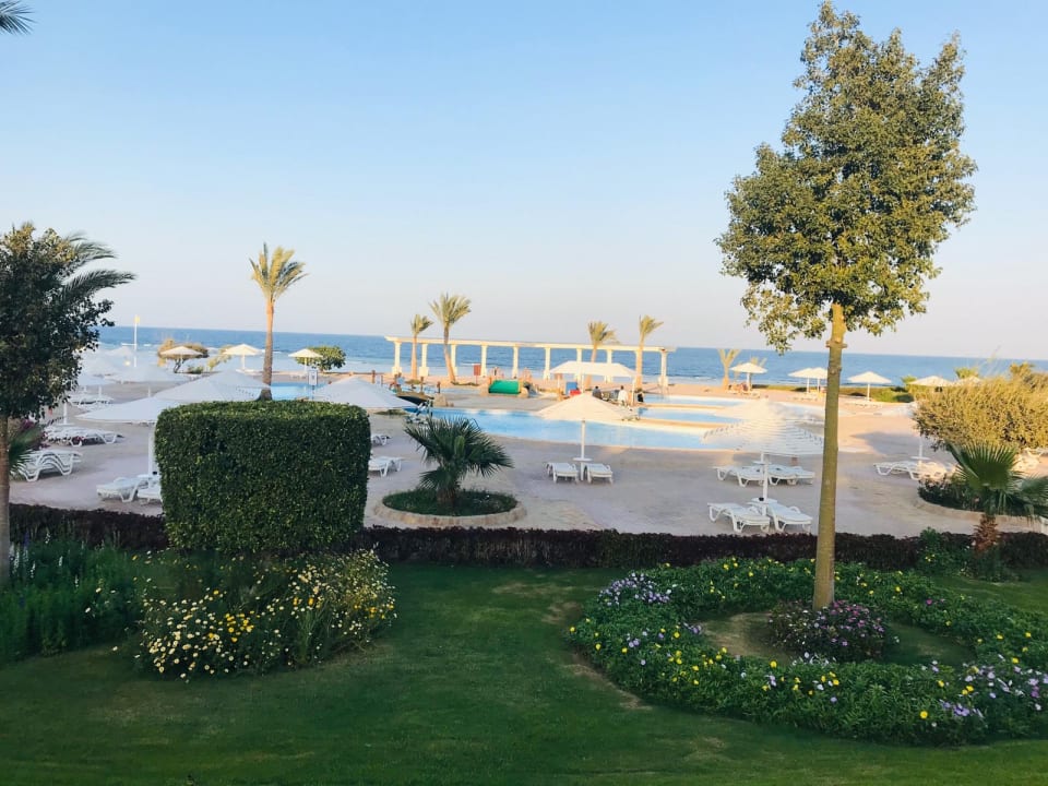 Pool Three Corners Equinox Beach Resort