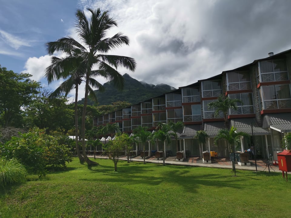 Außenansicht Berjaya Beau Vallon Bay Resort & Casino