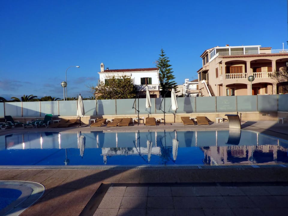 Ausblick vom Pool Hotel Sant Jordi