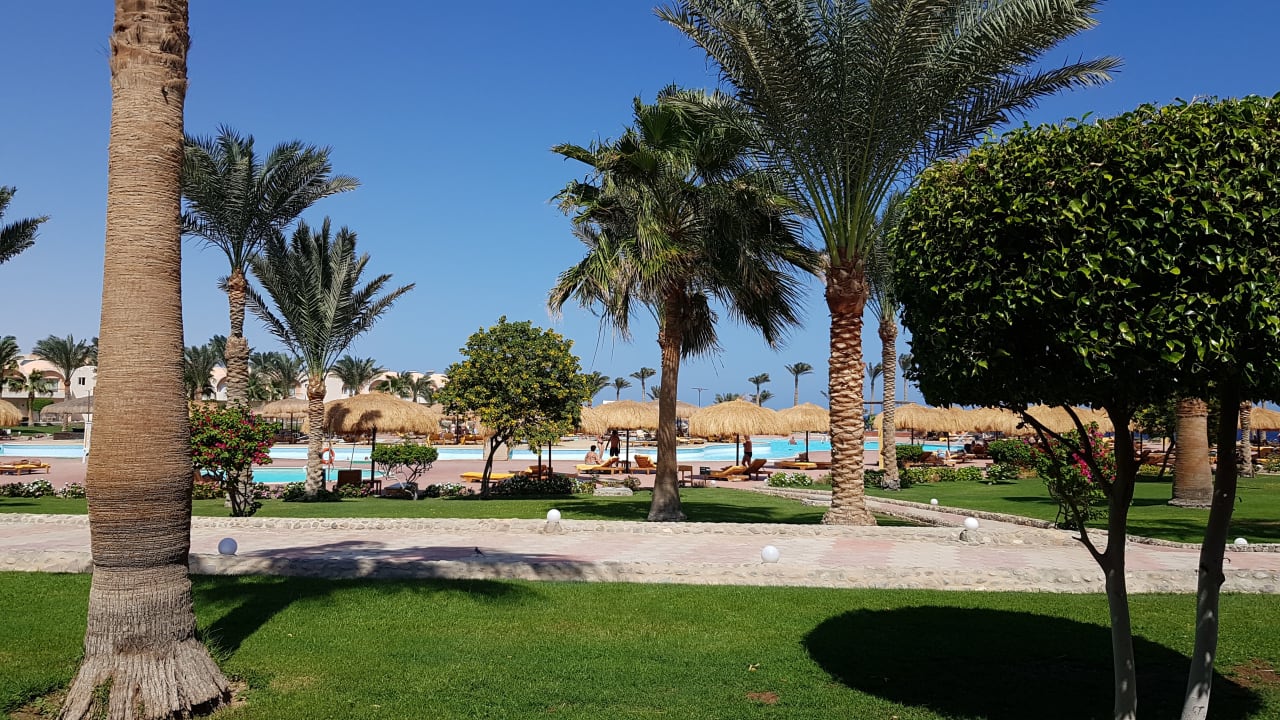 Gartenanlage Three Corners Sea Beach Resort