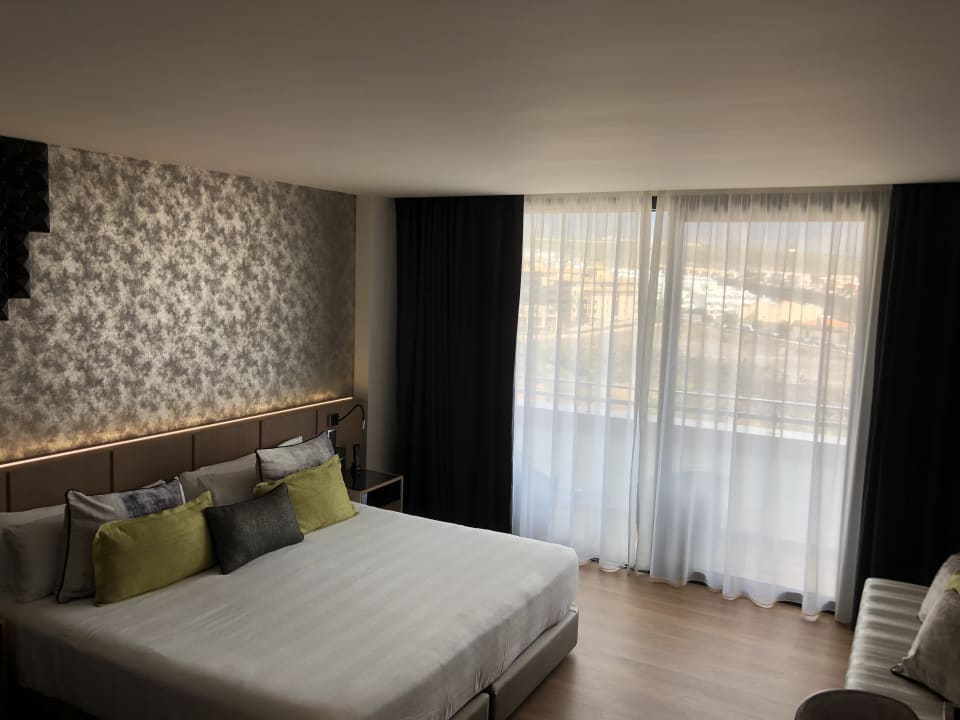 Zimmer Hard Rock Hotel Tenerife