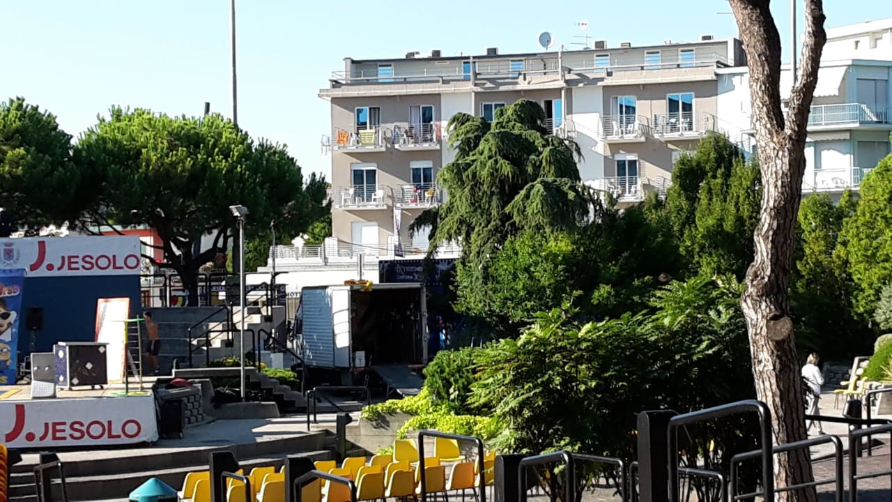 Frontansicht Hotel Colonna