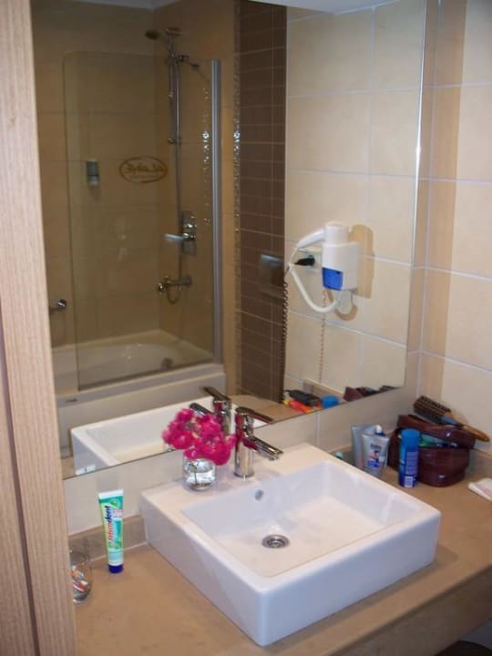 WC Alaiye Resort & Spa