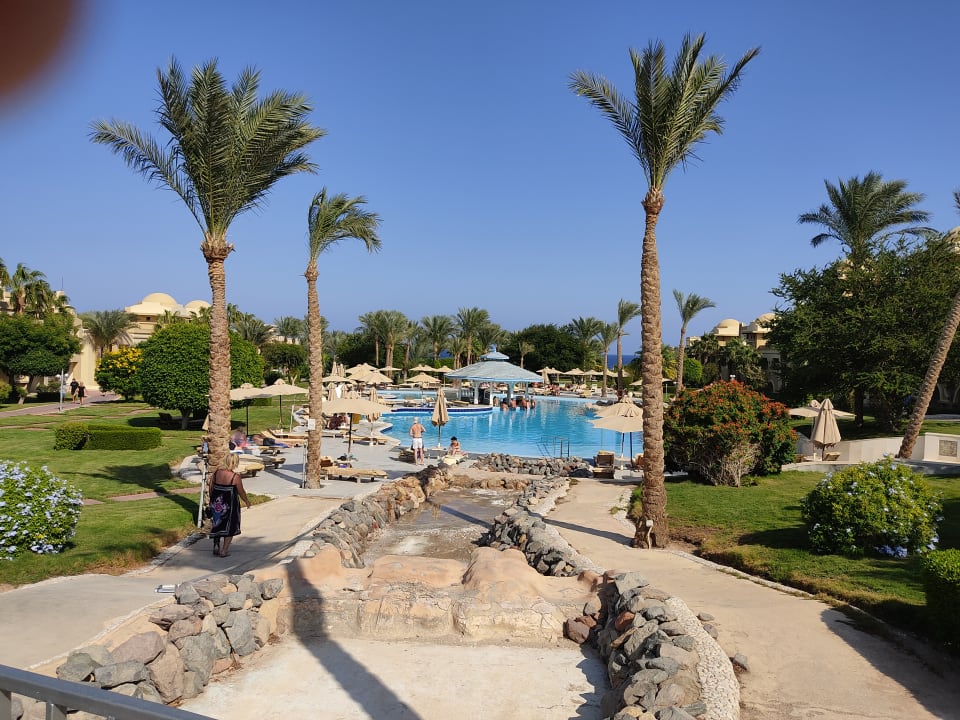 Pool Serenity Alpha Beach