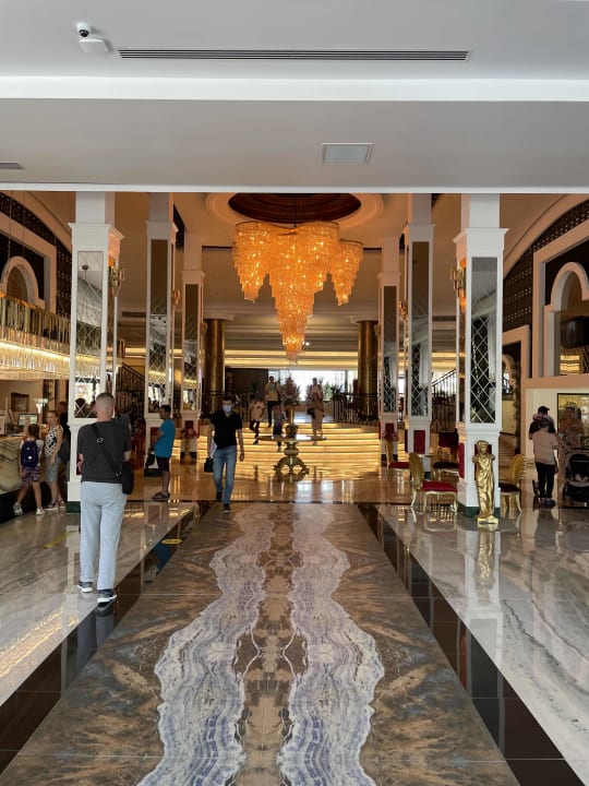 Lobby Dream World Palace Hotel