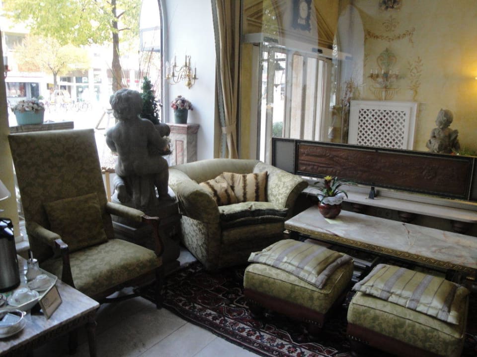 Lobby Hotel Würzburger Hof