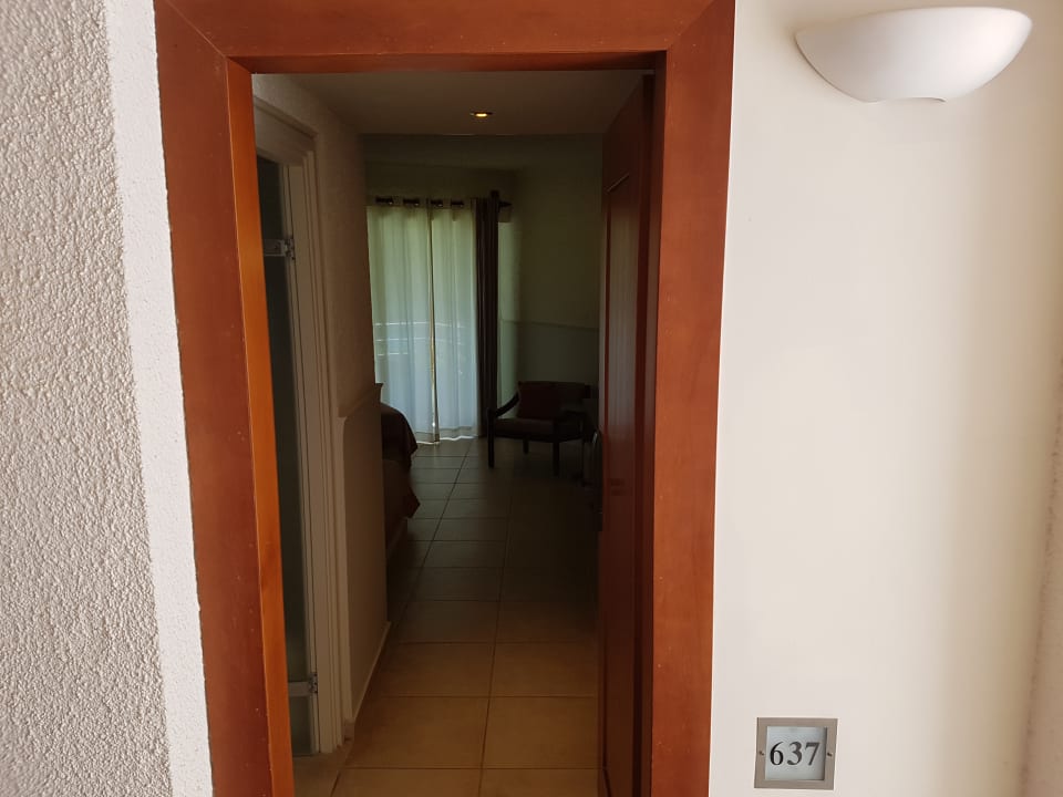 Zimmer Apollonia Beach Resort & Spa