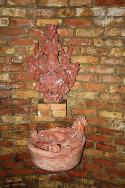 Im Kellergewölbe Ritteressen  Hotel Kapitany Wellness