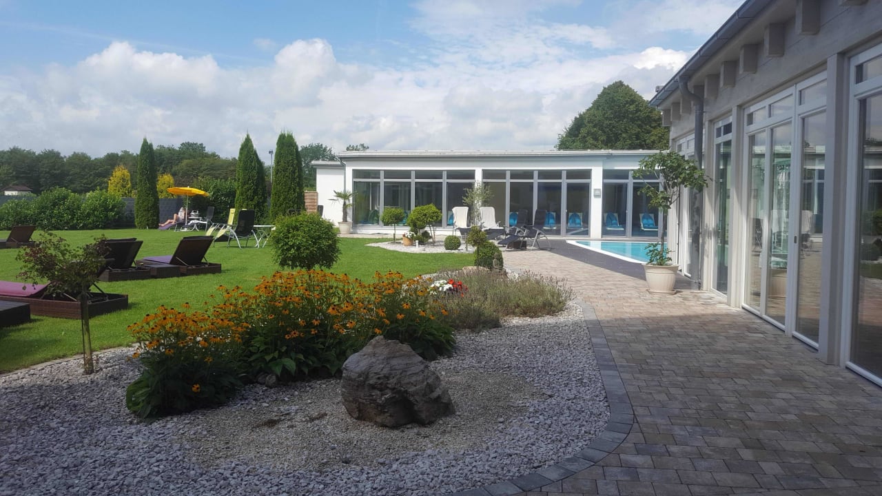 Pool Hotel Holzapfel