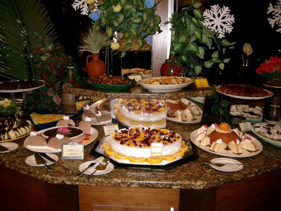 Sagenhaftes Weihnachtsbuffet  2007 Arcanus Hotels Sorgun
