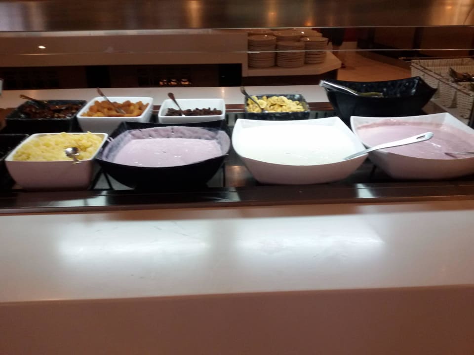 Frühstück 7 Tage lang db San Antonio Hotel + Spa