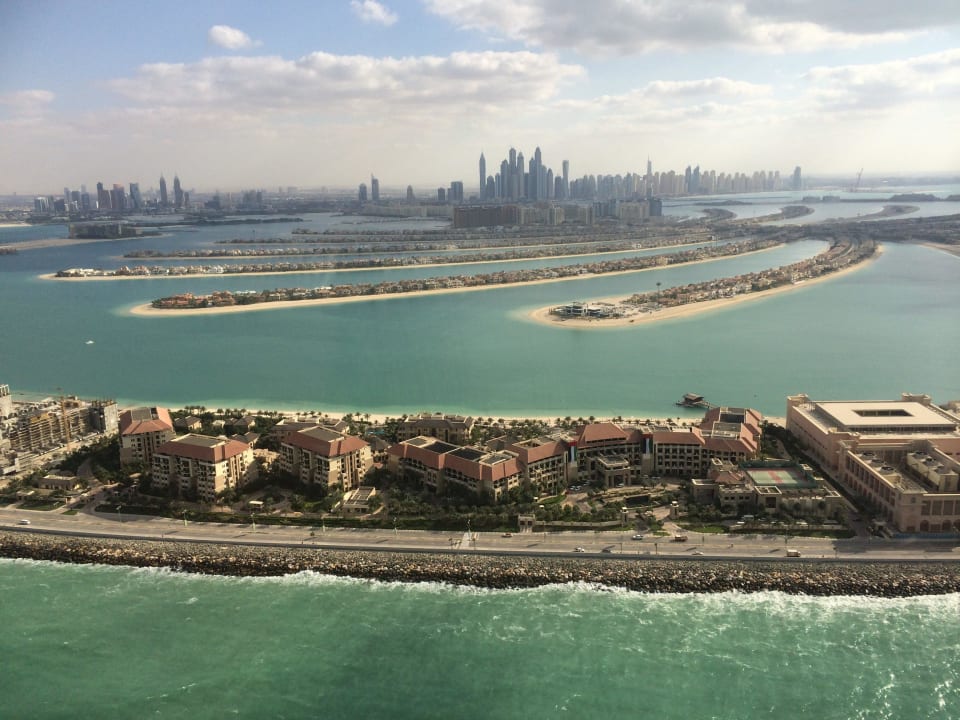 Hotel vom Heli aus Sofitel Dubai The Palm Resort & Spa