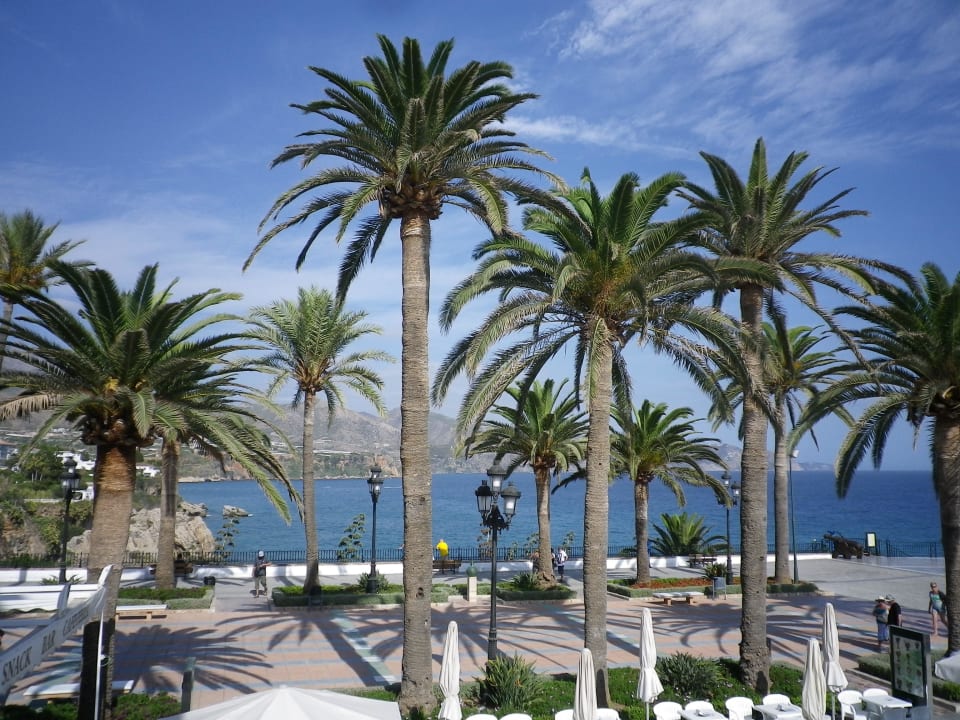 Blick aus dem 7. OG auf Balcón de Europa Hotel Balcon de Europa