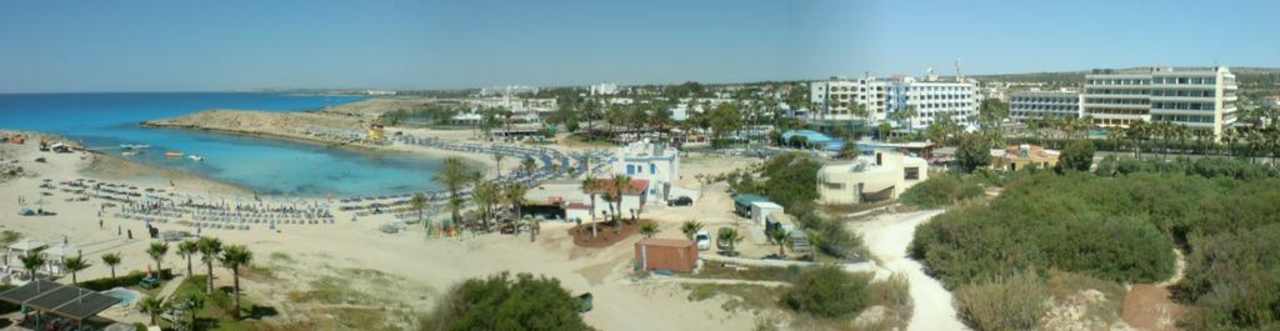 Panorama vom Balkon Tasia Maris Gardens