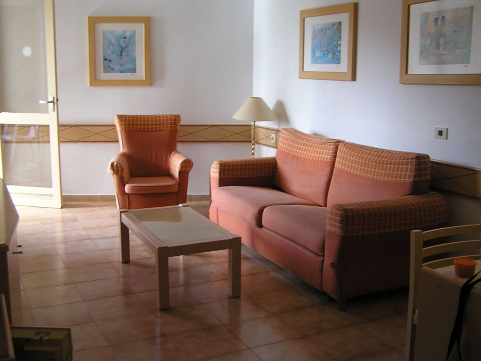Wohnbereich im Apartment Alborada Ocean Club