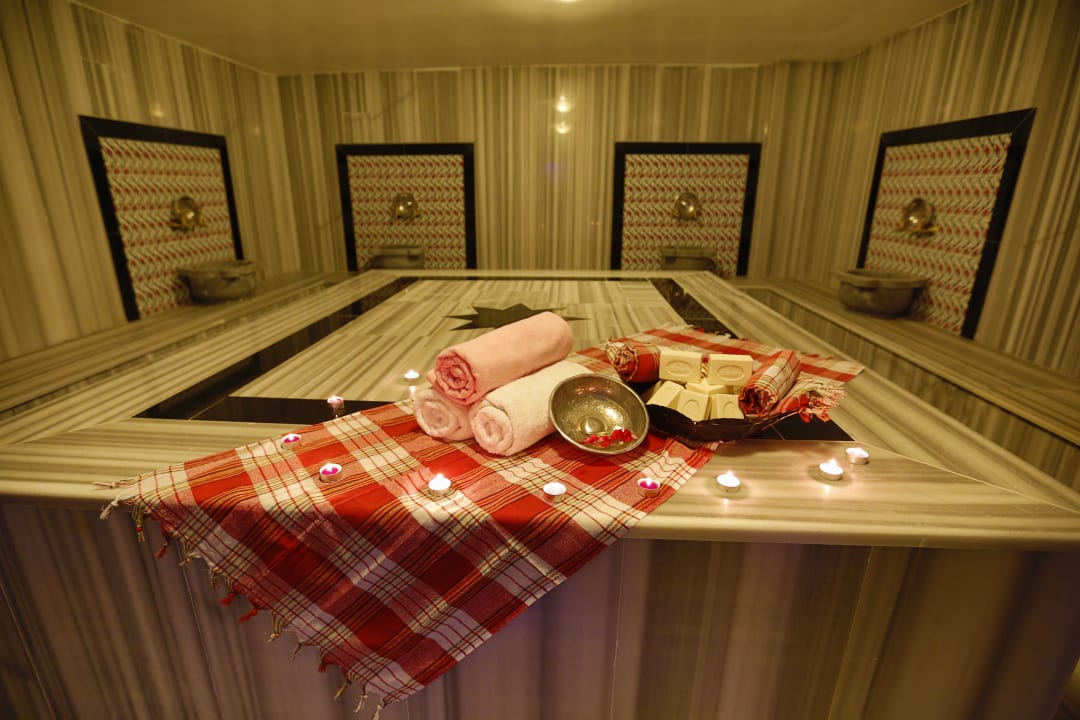 Sonstiges Enki Hotel