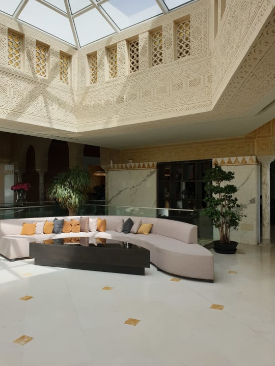 Lobby Hotel JAZ Tour Khalef