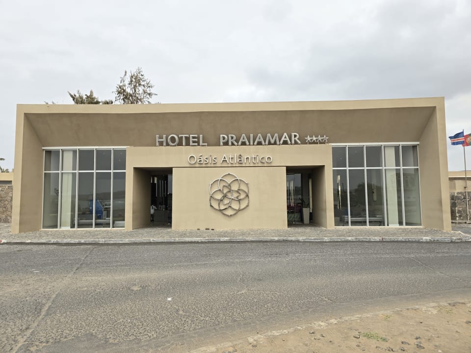 Außenansicht Hotel Oasis Atlantico Praiamar