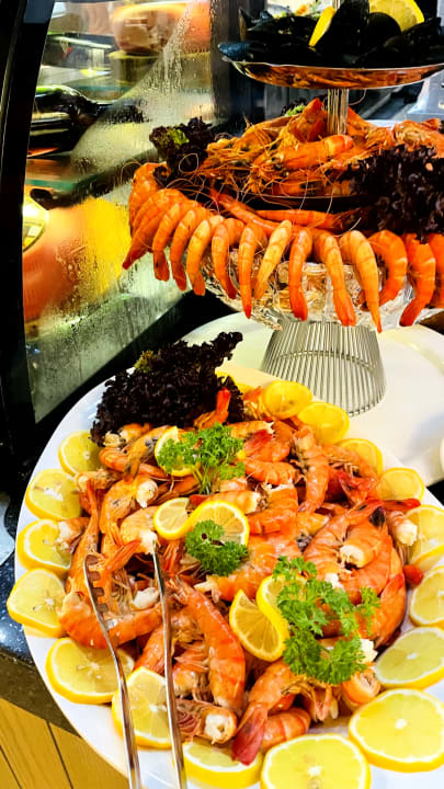 Gastro Royal Wings Hotel